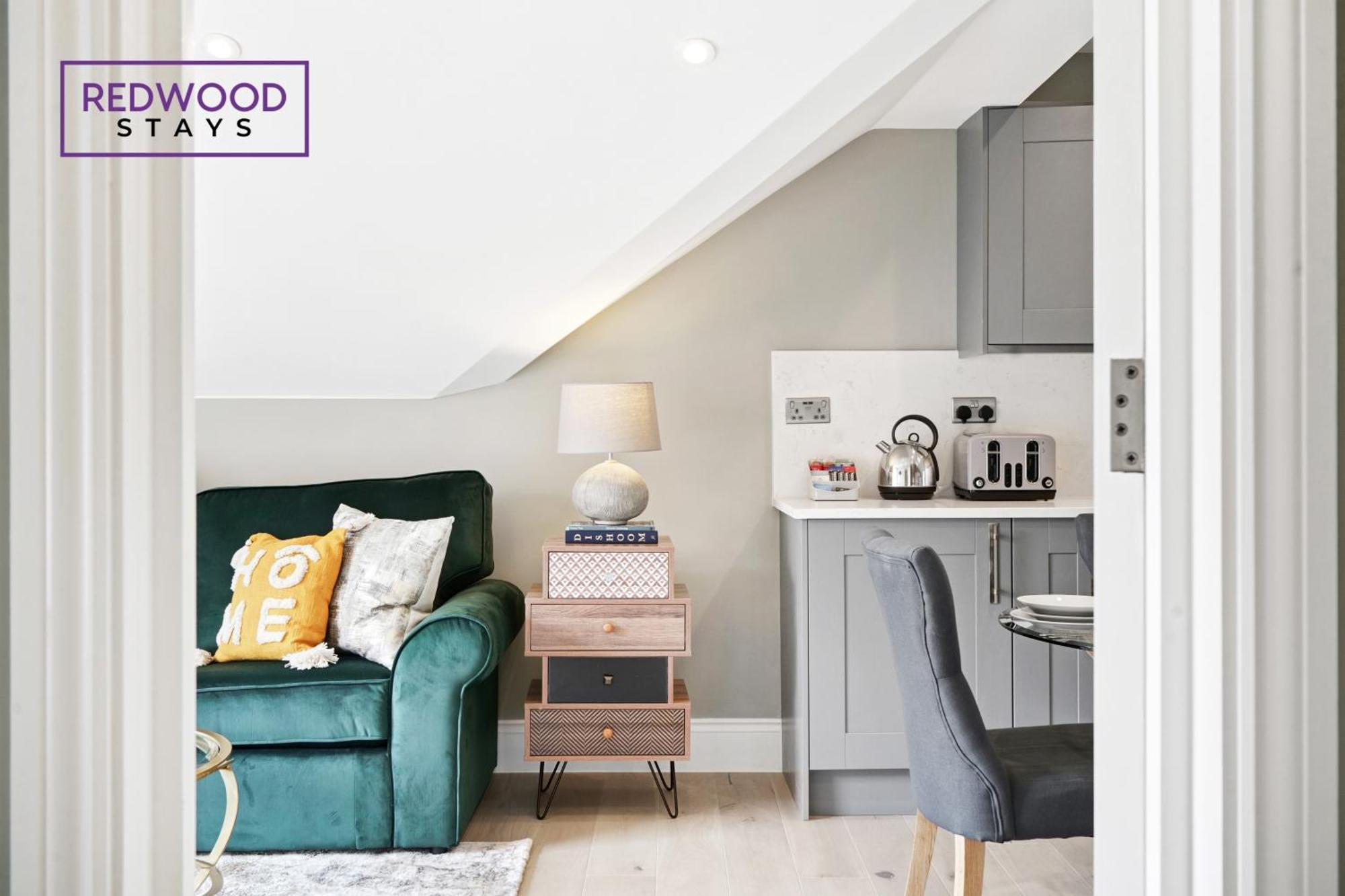 Top Quality 2 Bed 1 Bath Apartments For Contractors By Redwood Stays Reading Exteriör bild