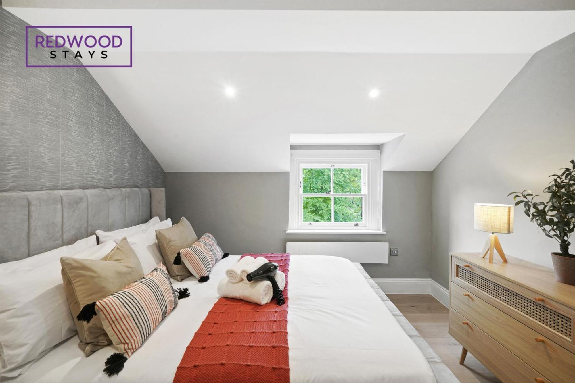 Top Quality 2 Bed 1 Bath Apartments For Contractors By Redwood Stays Reading Exteriör bild