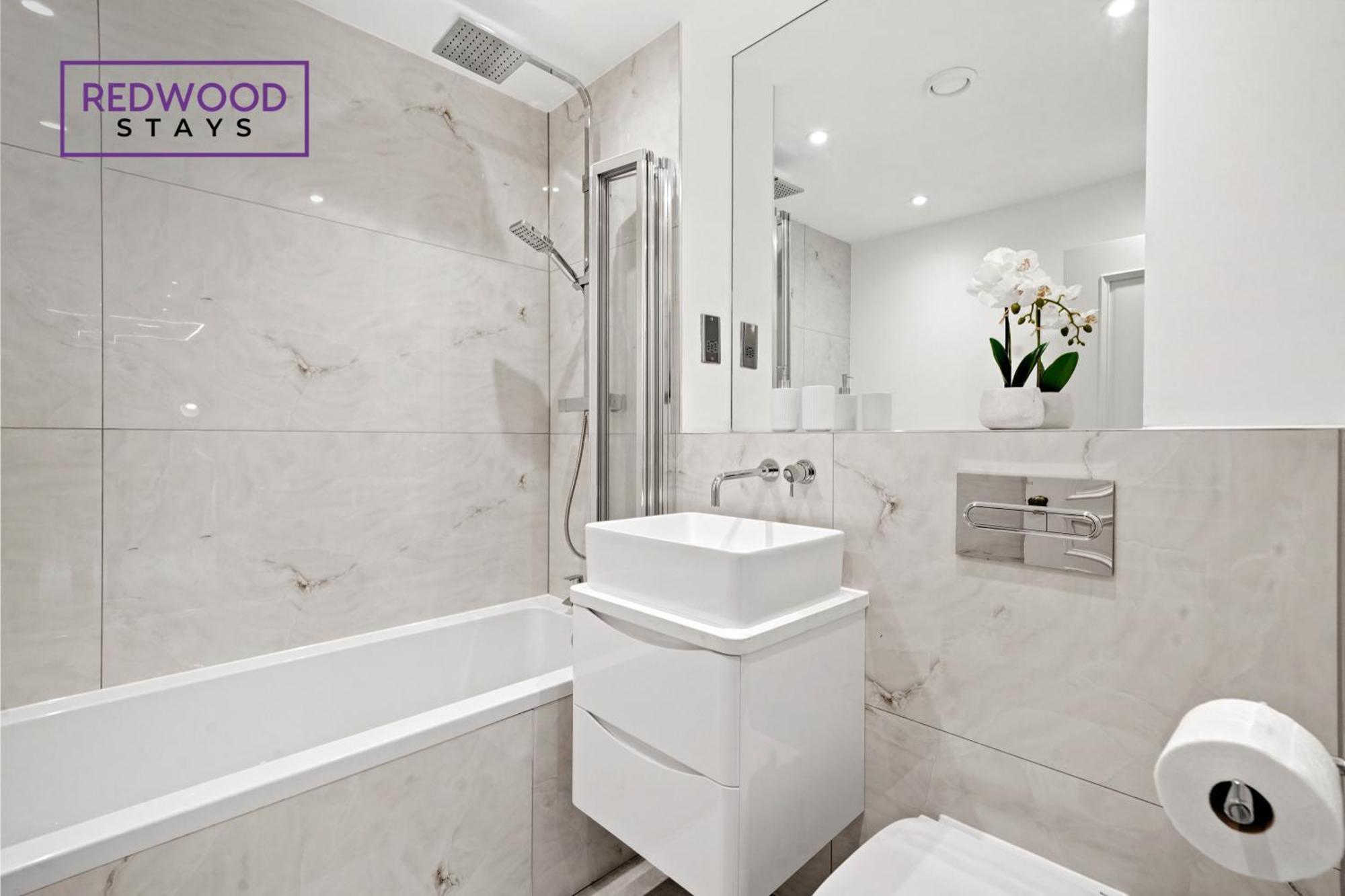 Top Quality 2 Bed 1 Bath Apartments For Contractors By Redwood Stays Reading Exteriör bild